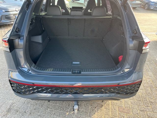 Fahrzeugabbildung Volkswagen Tayron 2.0 TDI DSG 4Motion R-LINE AHK PANO IQ.LI