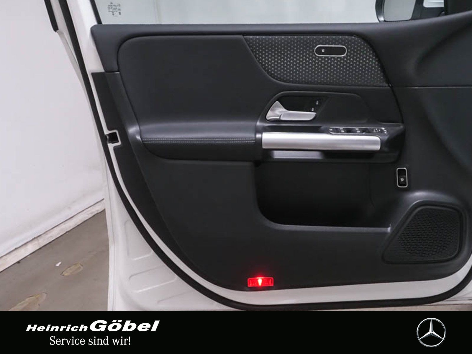 Fahrzeugabbildung Mercedes-Benz B 200 PROGRESSIVE+KAMERA+LED+CARPLAY+SPIEGEL.P