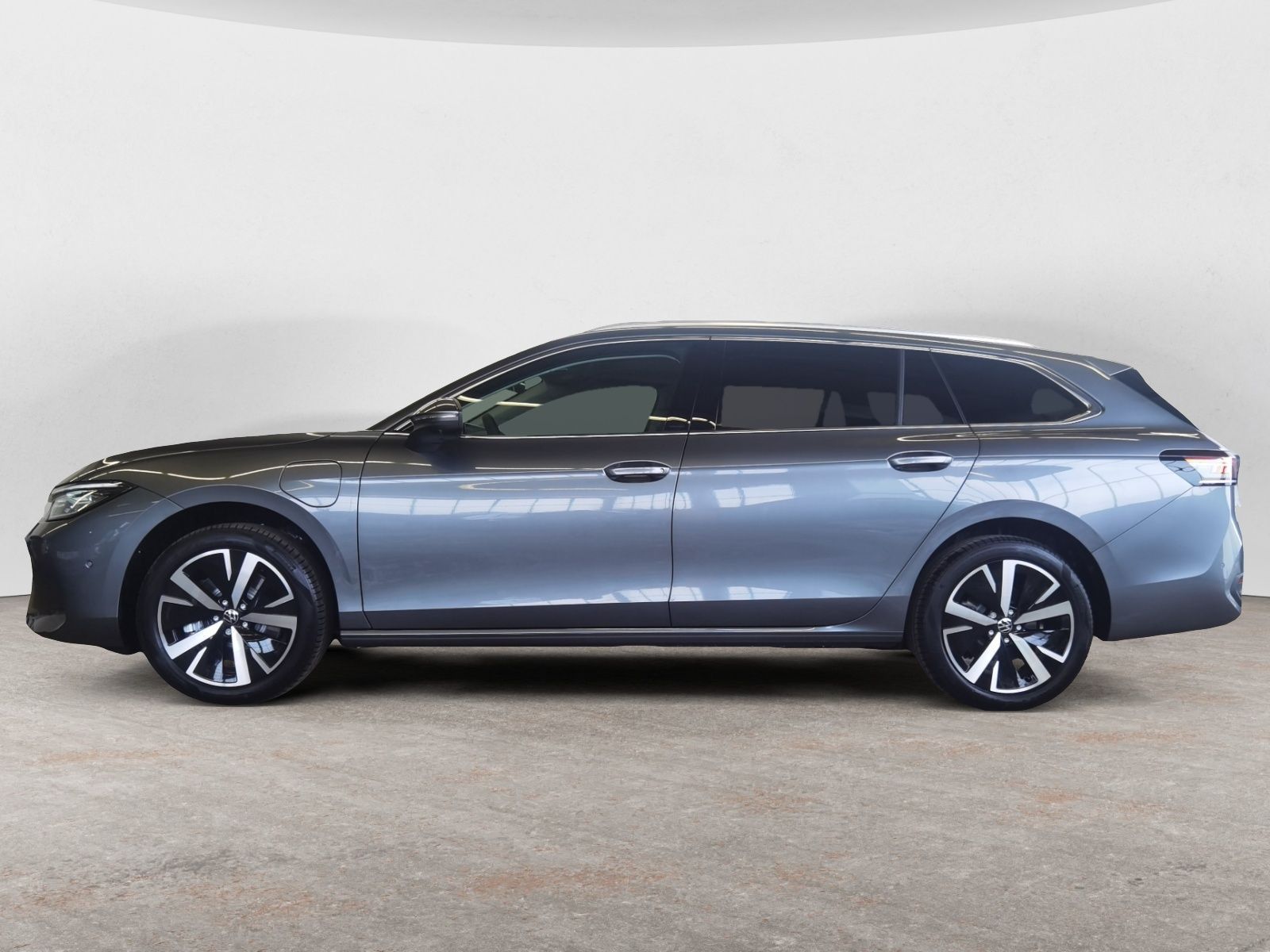 Volkswagen Passat Variant 1.5 TSI Hybrid Matrix AHK 18Z foto 3