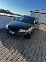 Audi A4 1.9TDI 96kW Avant - Sline 