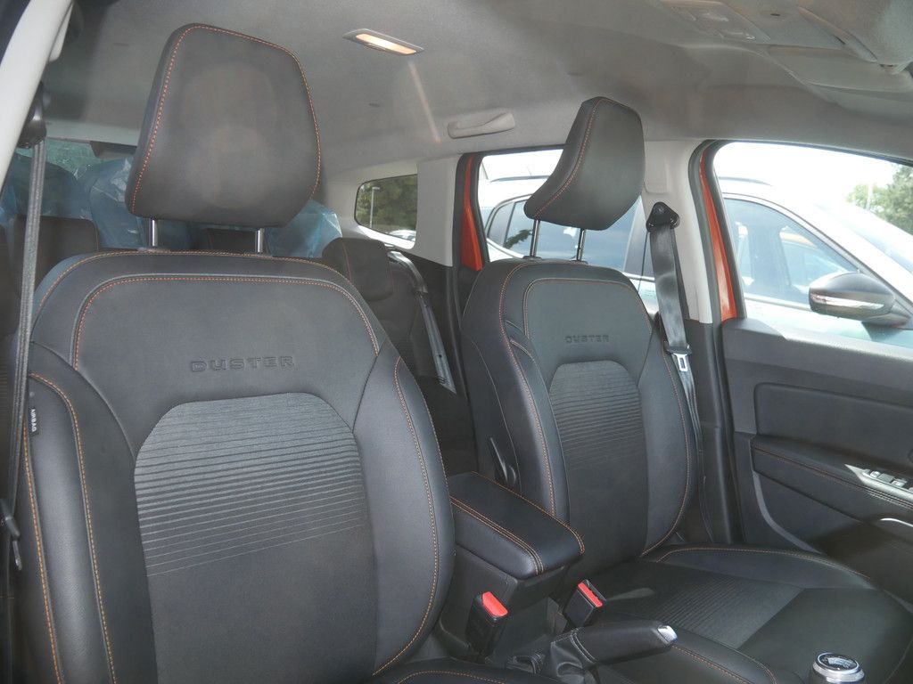 Fahrzeugabbildung Dacia Duster Extreme TCe 100 ECO-G 2WD NAVI LED 360°
