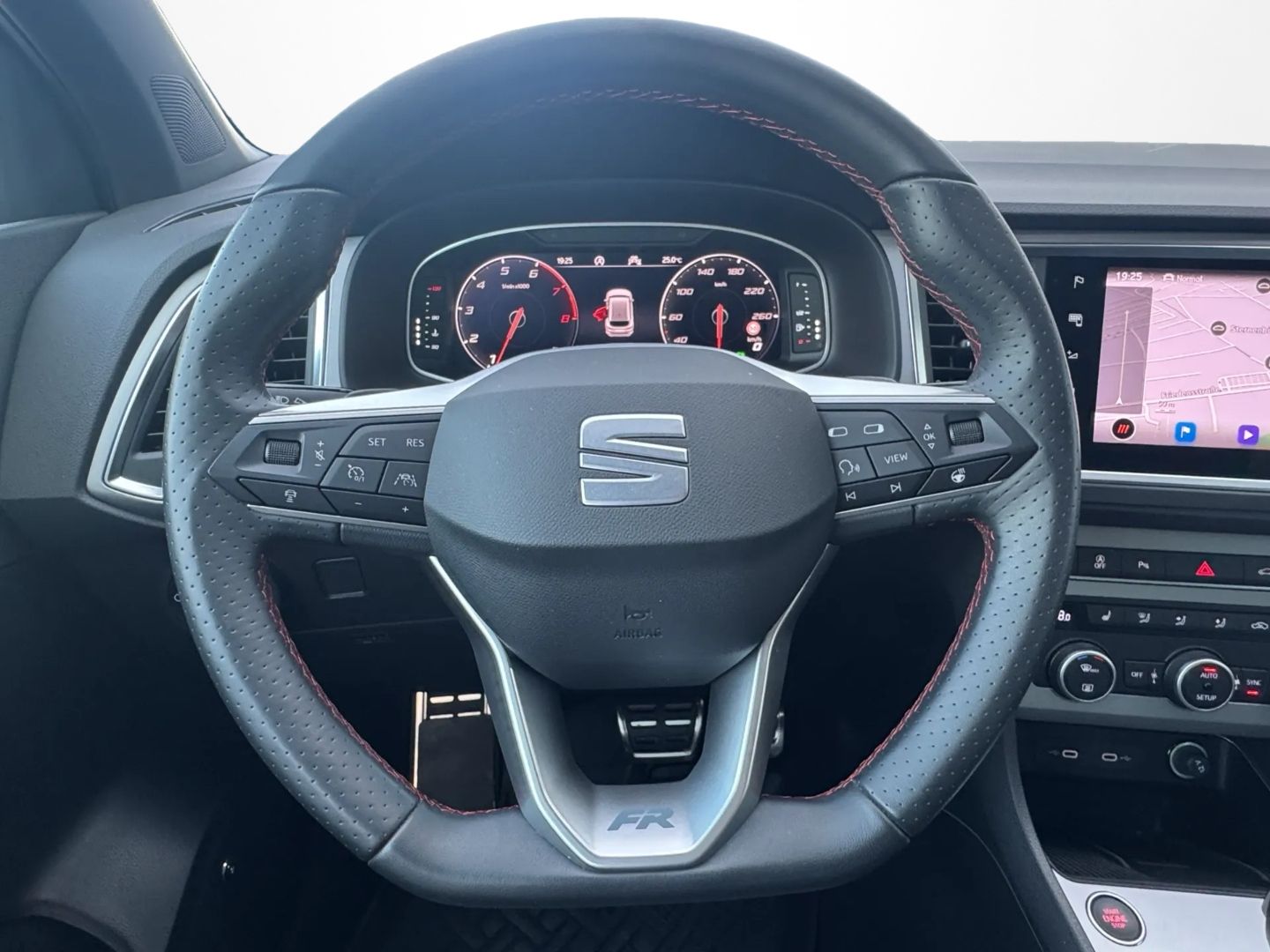 Ateca 2.0 TSI FR 4DRIVE *LED*ACC*KAMERA*AHK*