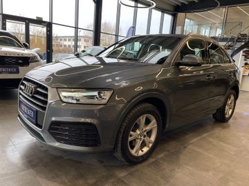 Audi Q3 sport quattro *NAVI*KAMERA*AHK*BI-XENON*