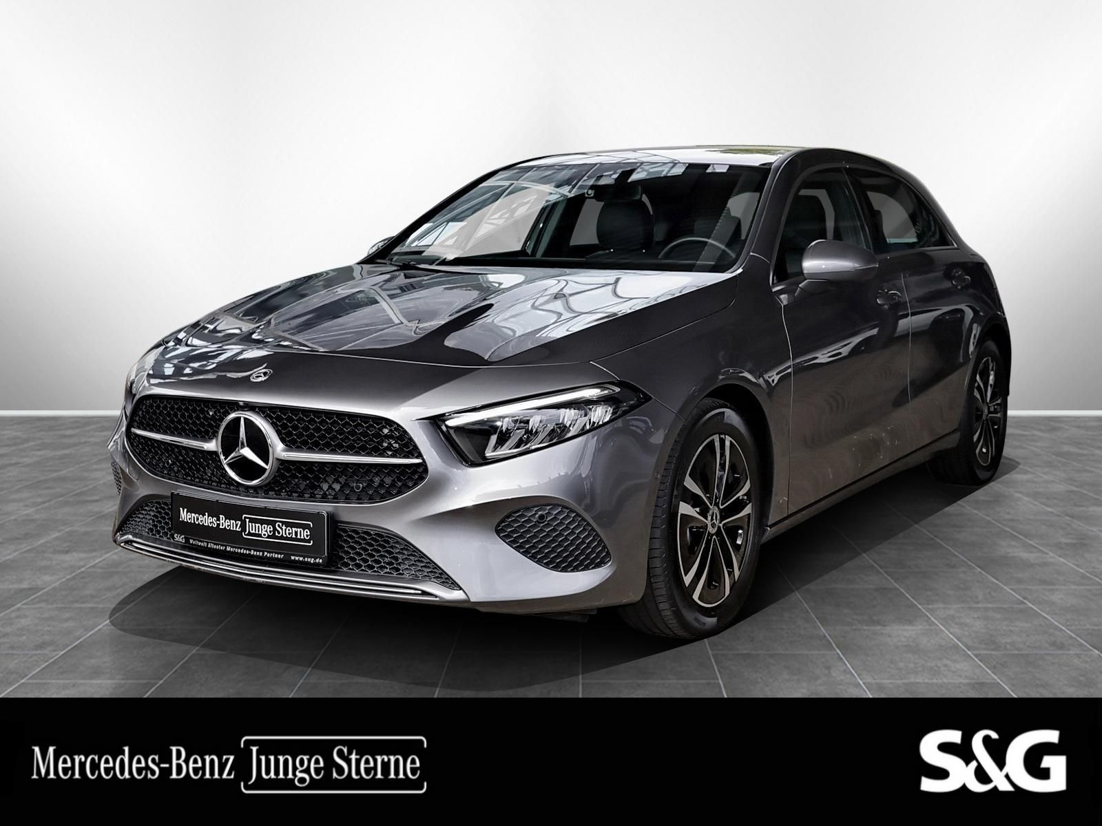 Mercedes-Benz A 180 PANO LED KAMERA MBUX 17 CARPLAY