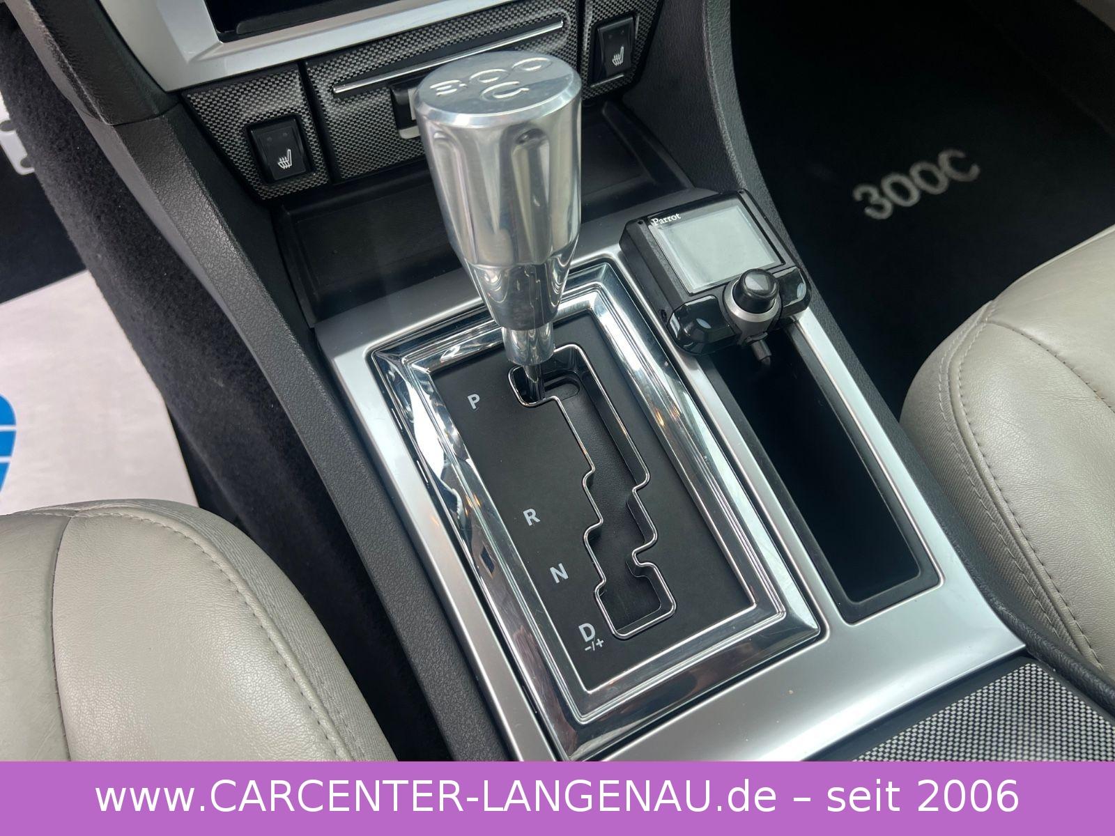 CHRYSLER 300C 3.0 CRD + TÜV  | 218 ch | BVA | RÉGLAGE ÉLECTRIQUE DES SIÈGES AVEC FONCTION MÉMOIRE | VOLANT EN CUIR