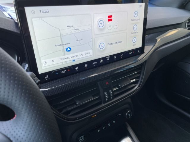 Fahrzeugabbildung Ford Focus 1.0 EcoBoost Mild-Hybrid ST-Line Autom, Ma