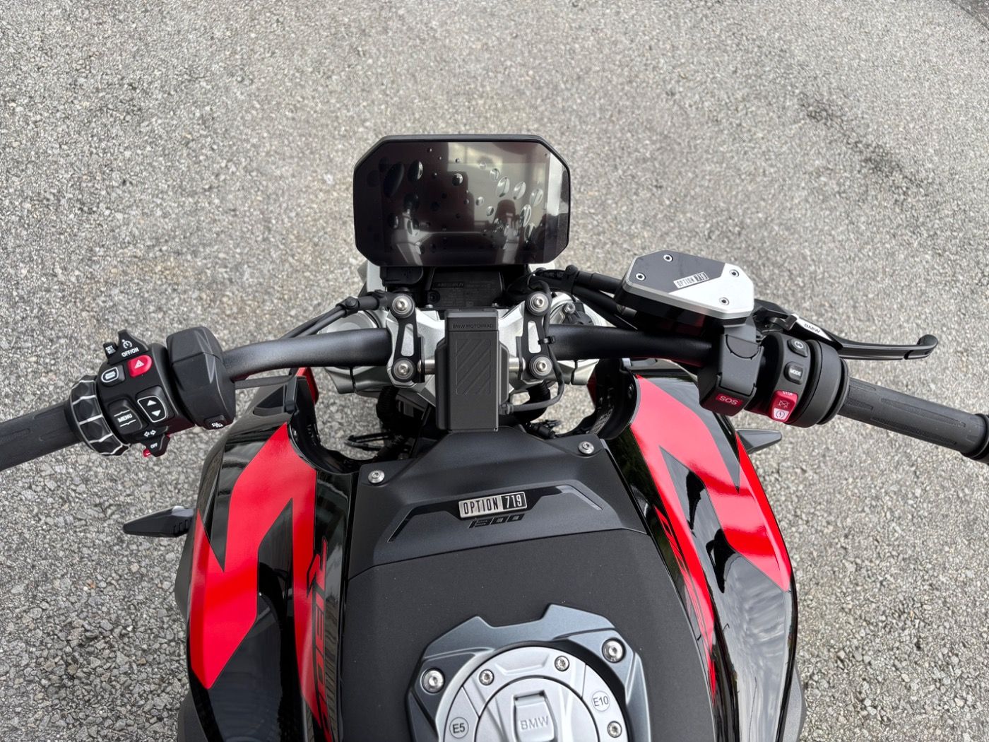 Fahrzeugabbildung BMW R 1300 R Option 719 ASA 3 Pakete
