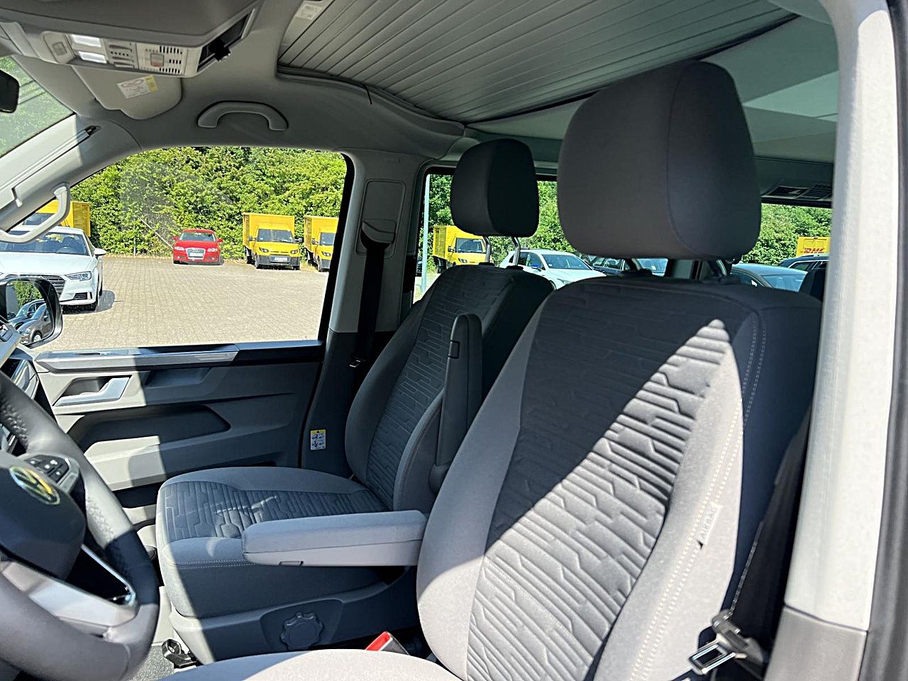 Fahrzeugabbildung Volkswagen T6.1 California Ocean Edition 2.0 TDI DSG Klima