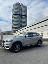 BMW X3 xDrive20i xLine AT AHK Standheizung Navi LED 