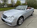 Mercedes-Benz CLK 320 Cabrio-Avantgarde-Automatik-Leder-TÜV - Mercedes-Benz CLK 320: Avantgarde
