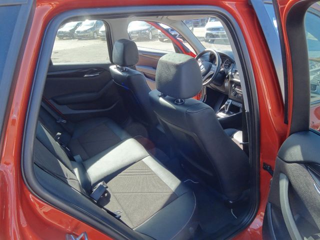 Fahrzeugabbildung BMW X1 sDrive 20i/1.Hd/65TKM/Pano/SitzH/PDC/