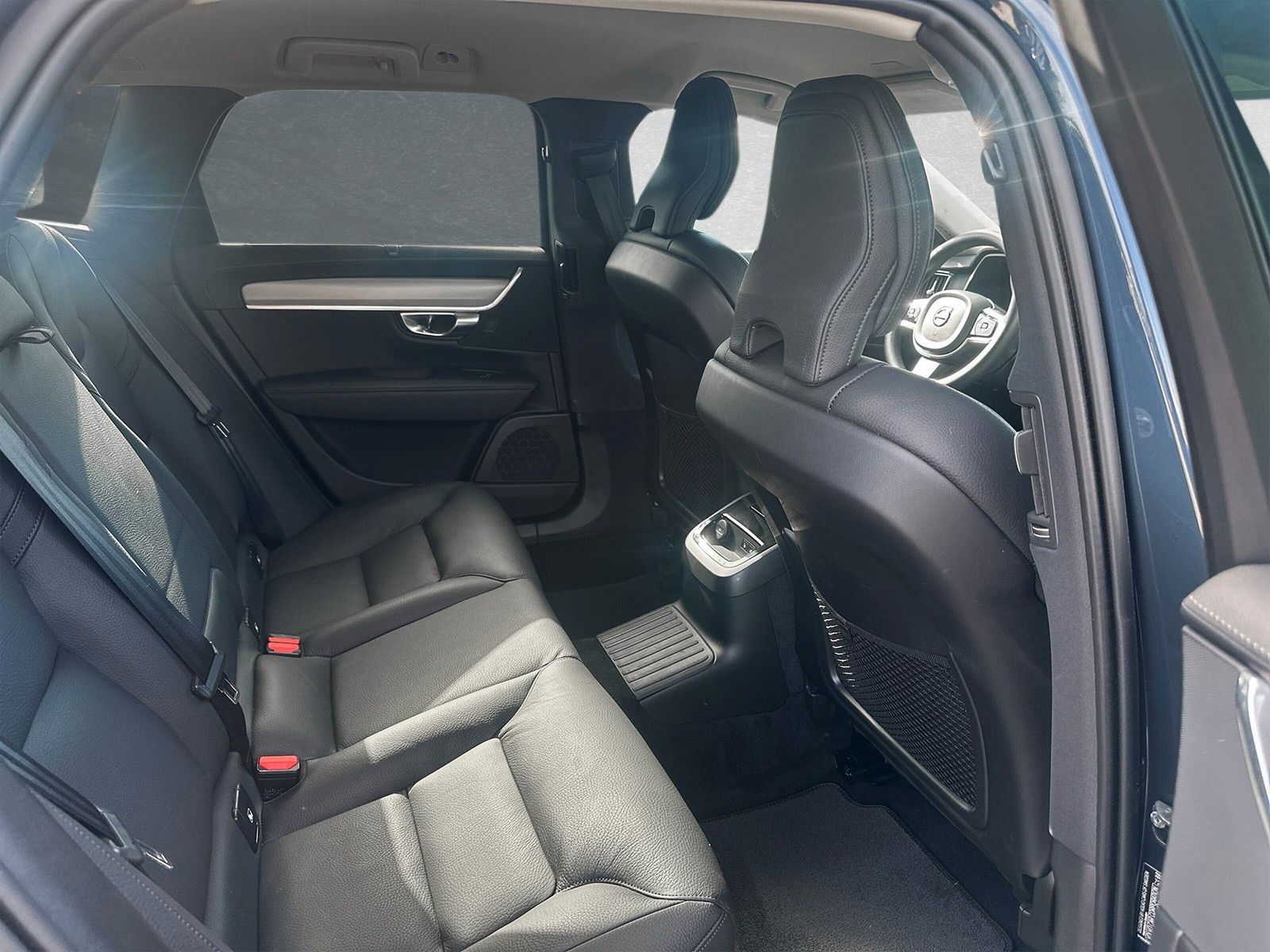 Volvo V90 T8 AWD Plus Dark Automatik ACC BLIS foto 5