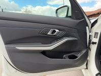 BMW 320 - Vorschau Bild 18