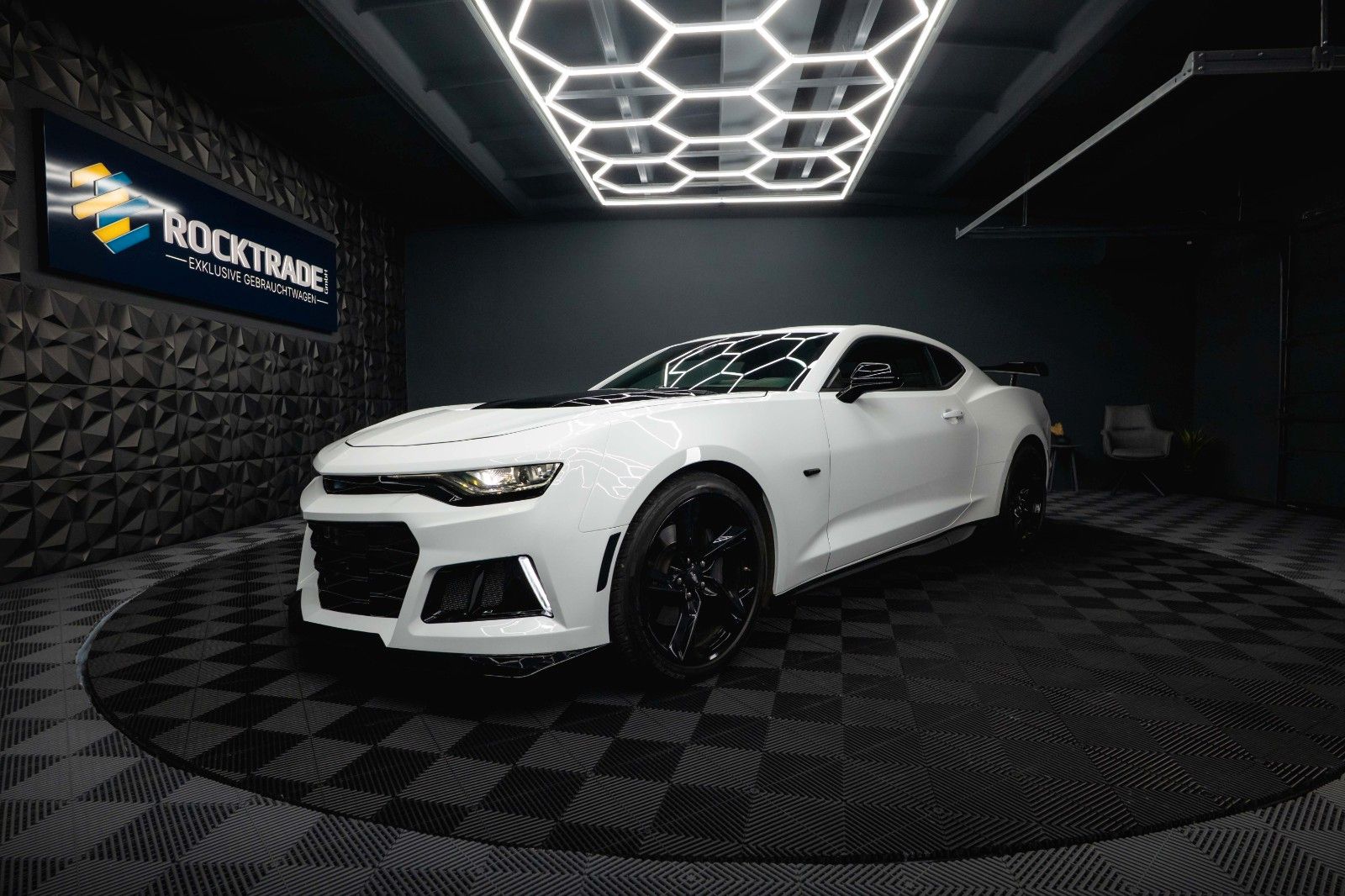 Fahrzeugabbildung Chevrolet Camaro 6.2 2SS Coupe LT1 Performance *Head Up*