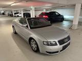 Audi A4 Cabriolet 3.0 - Audi A4 aus 2003: 3.0