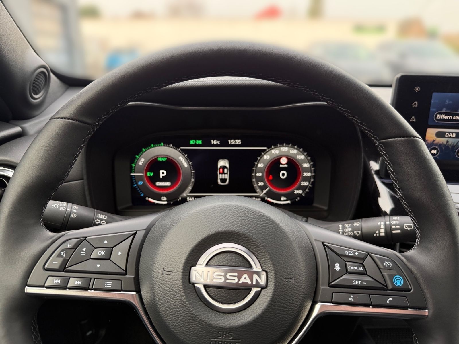 Fahrzeugabbildung Nissan Juke 1.6 Hybrid Tekna Hybrid *ALLWETTER*BOSE*LED