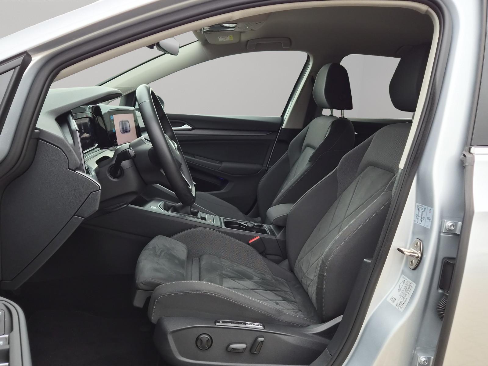 Volkswagen Golf VIII Lim. Style *LED*Navi*App-Connect*, миниатюра 9