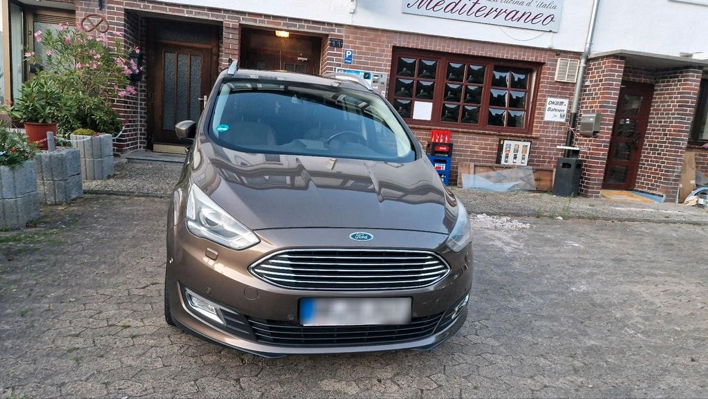 Image of Ford Grand C-Max