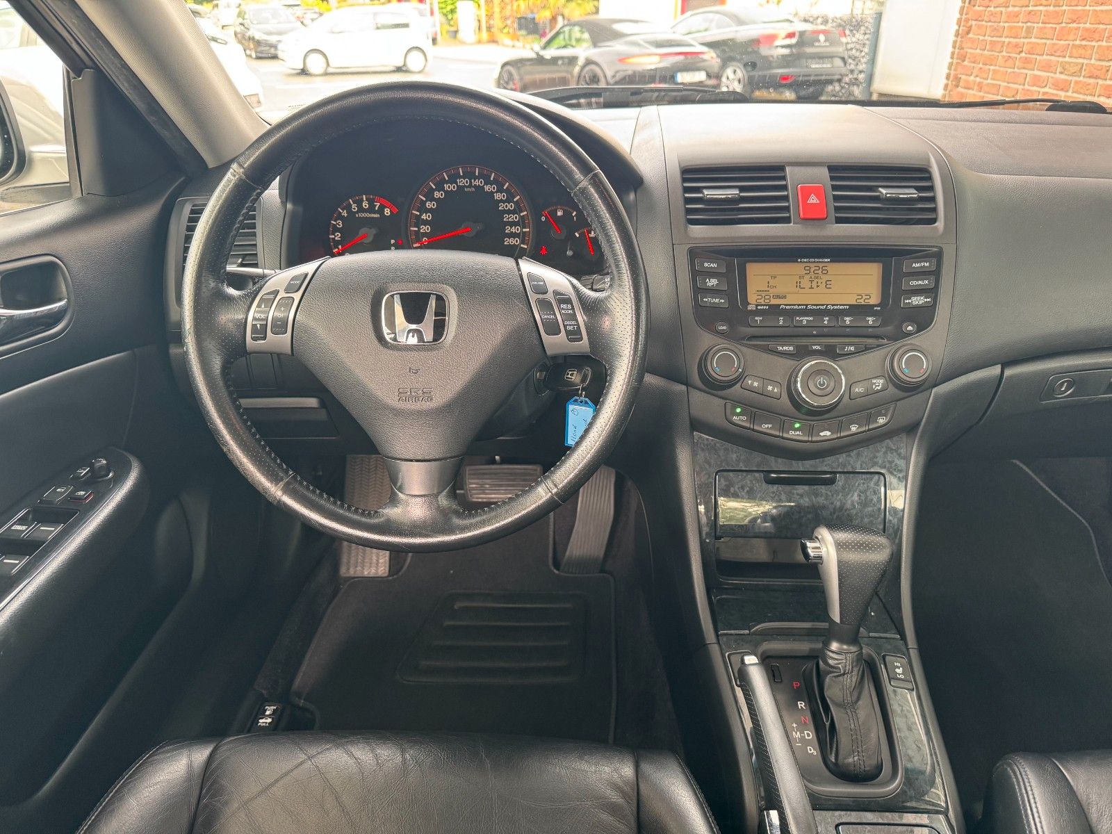 Fahrzeugabbildung Honda Accord Lim. 2.0 Executive Autom. Klimaaut./Leder
