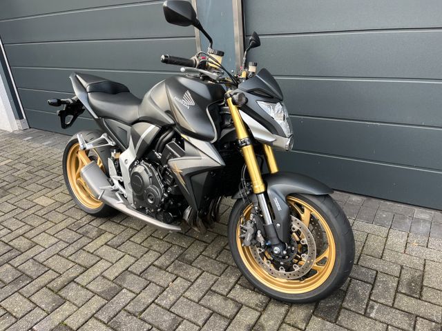 Honda CB1000 R ABS SC60 nur 12900 KM !