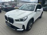 BMW X1 18i sDrive Premium-Paket AHK ACC LED SHZ - BMW X1 Vorführfahrzeuge