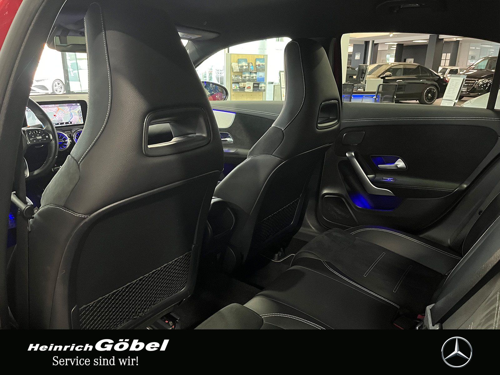 Fahrzeugabbildung Mercedes-Benz A 250 4M AMG+KAMERA+FAHRASSIST-P.+NIGHT+CARPLAY