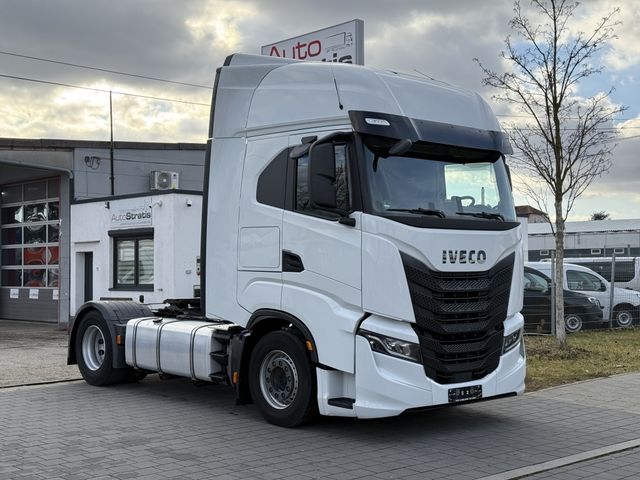 Iveco Stralis AS440S51 S-WAY Intarder Standklima NAVI