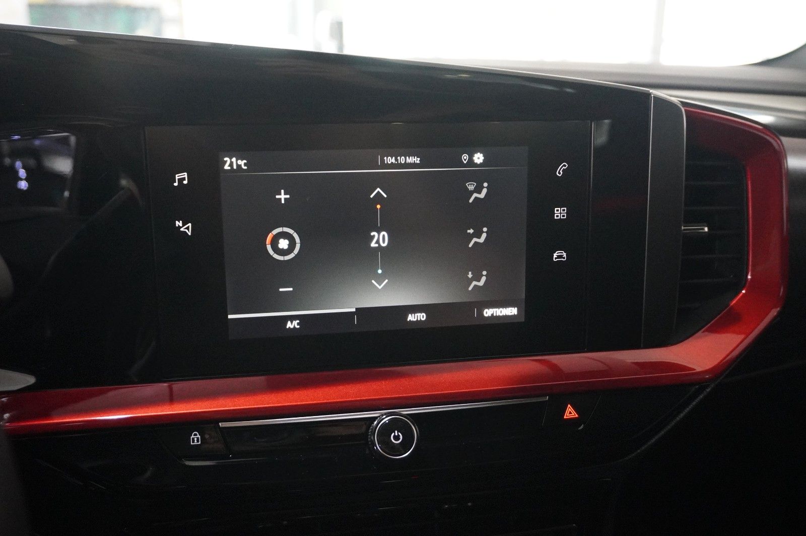 Fahrzeugabbildung Opel Mokka-e GS SPORT 1-PHASIG NAVI/LED/KAMERA/DAB+
