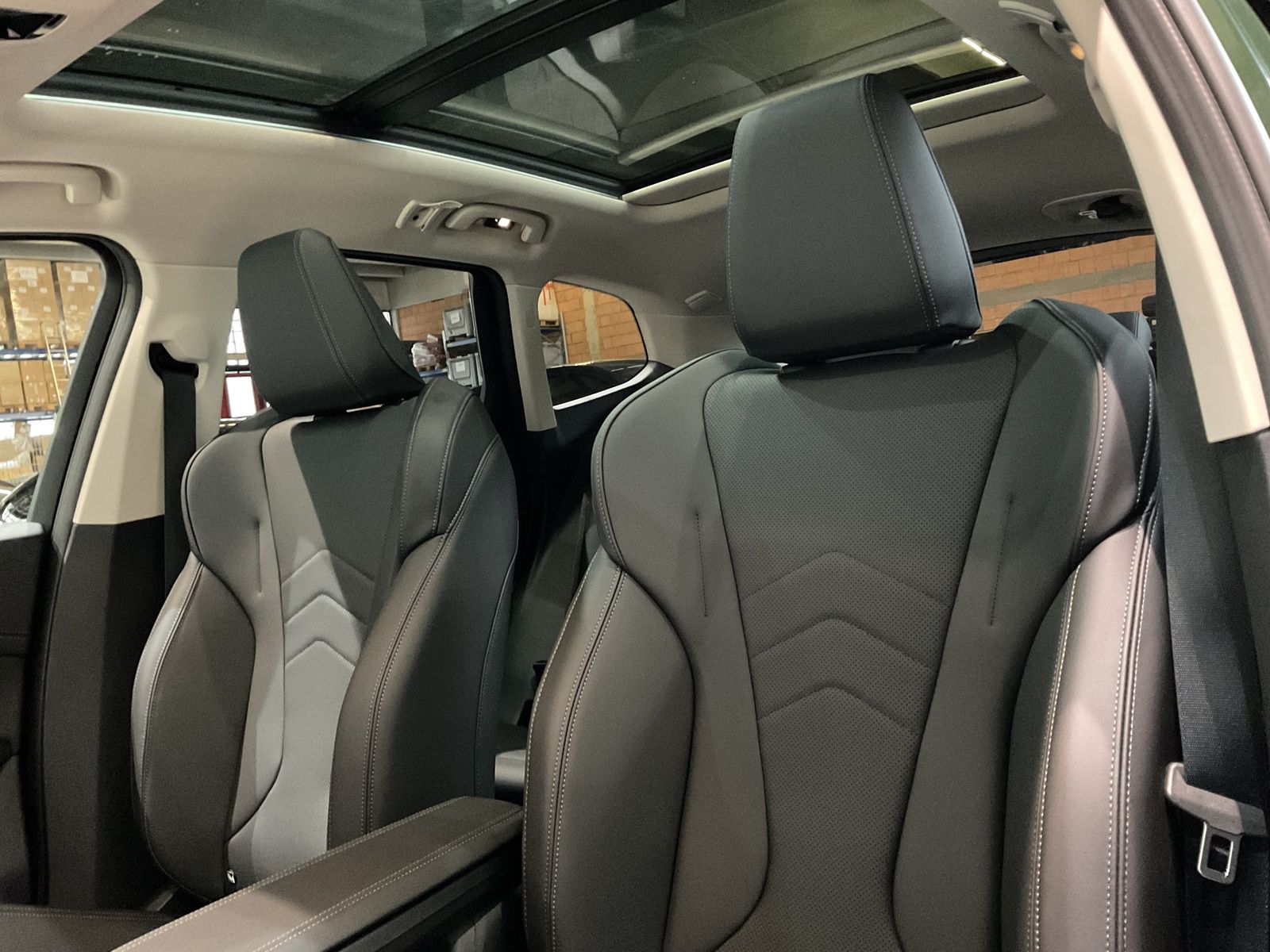 Fahrzeugabbildung BMW X1 sDrive20i AHK, Head-Up Display, Panorama Glas