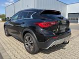 Infiniti Q30 2.2 d AWD Premium LEDER PANORAMA AHK - gebrauchte Infiniti SUV & Geländewagen