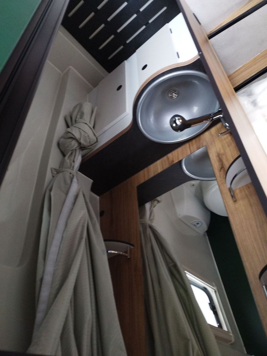 Fahrzeugabbildung Karmann Dexter DE 600 Concept Paket