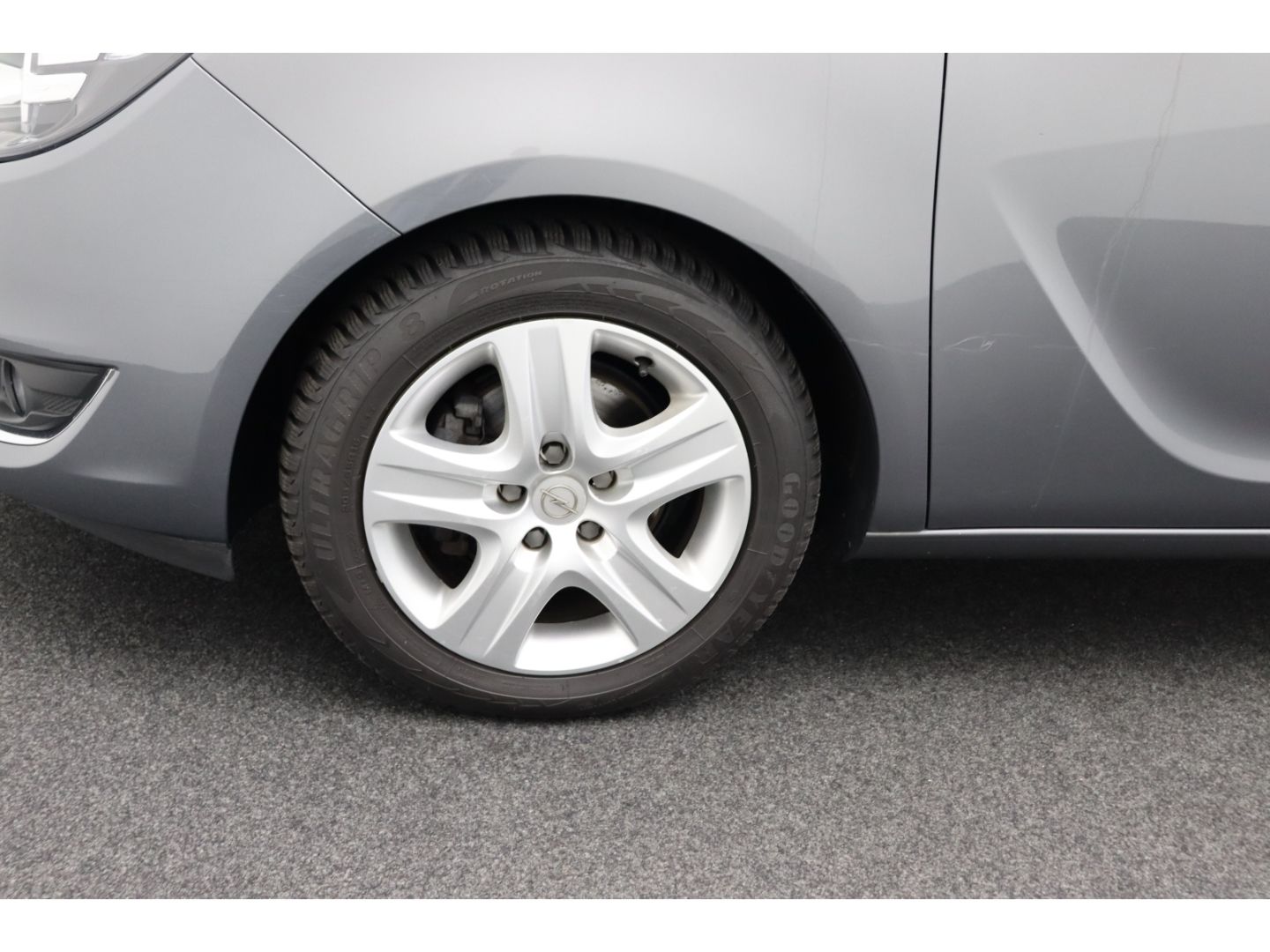 Fahrzeugabbildung Opel Meriva B 1.4 Innovation Kamera AHK 2-Zonen-Klima