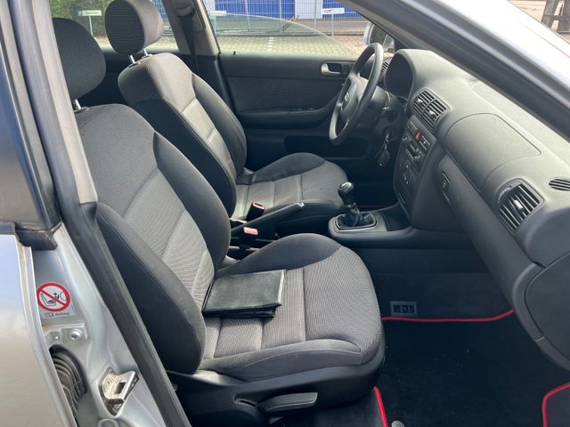 Fahrzeugabbildung Audi A3 1.6 Auto Ambition
