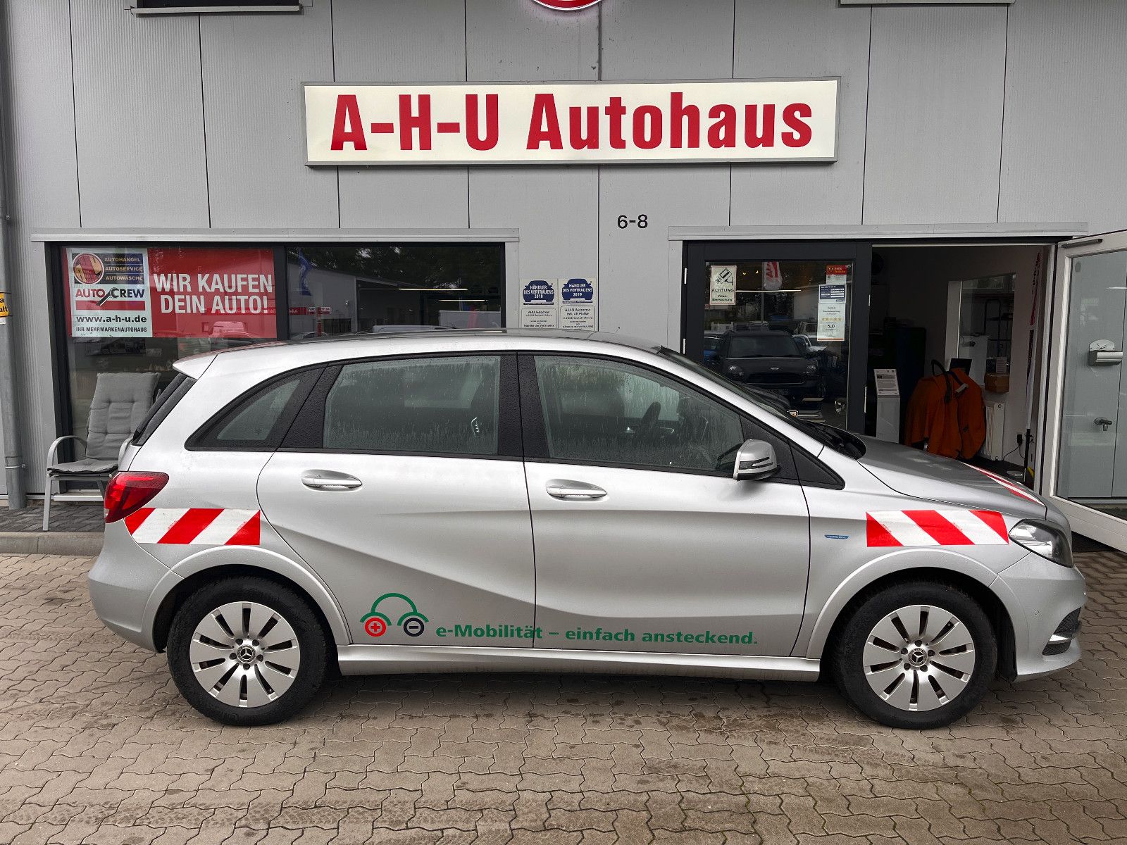 Mercedes B 250 2017, Automāts, Furgons, Sudrabs — Latvijā