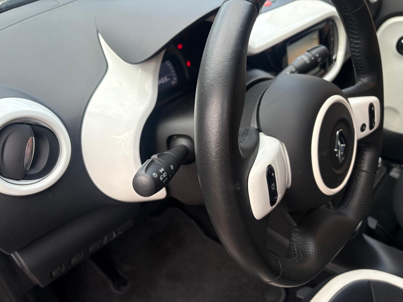Renault Twingo Intens 1.Hand*Voll*Navi*73TKM