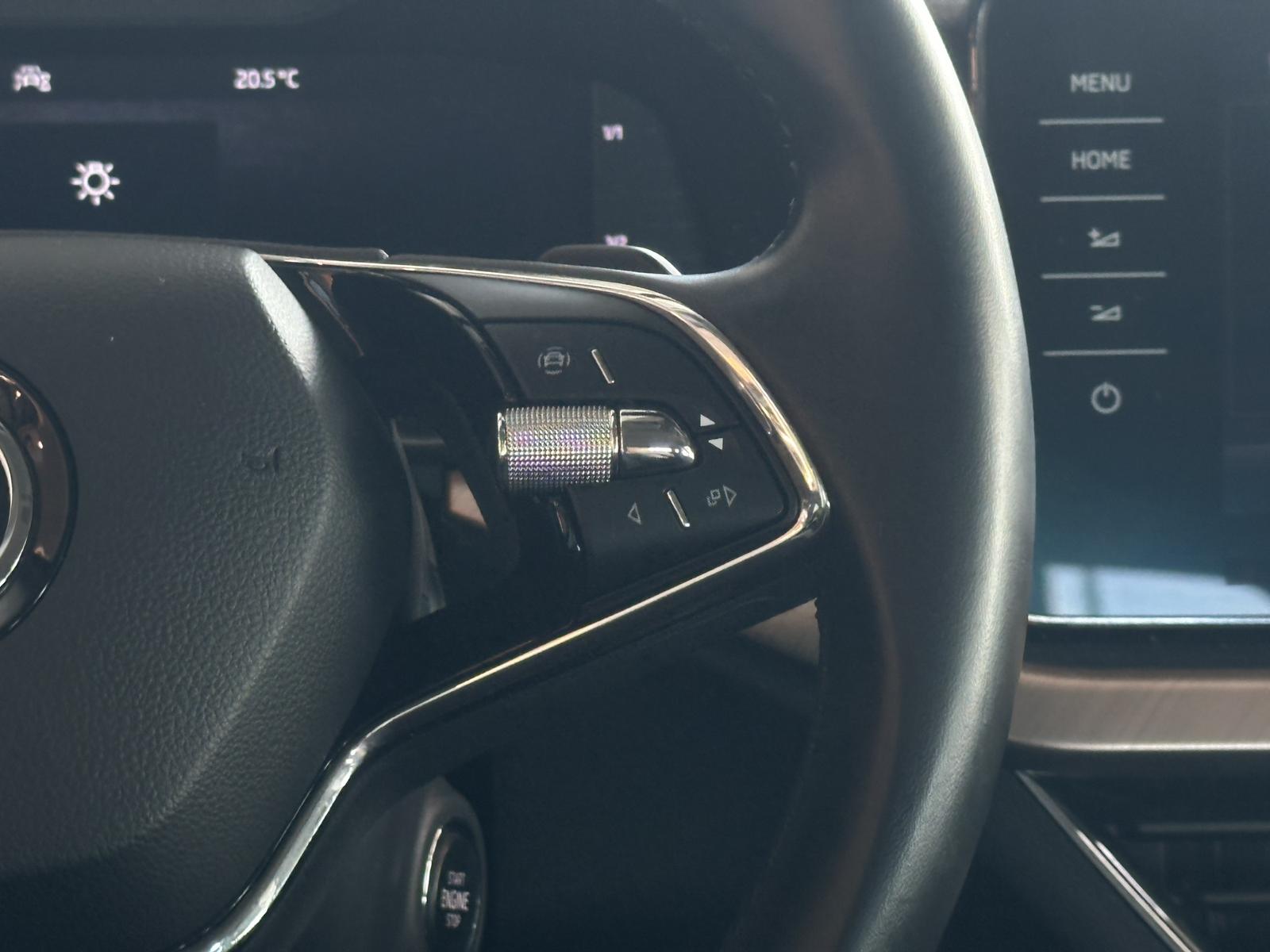 Skoda Kamiq Style R.Cam Navi ACC SHZ LED, миниатюра 21