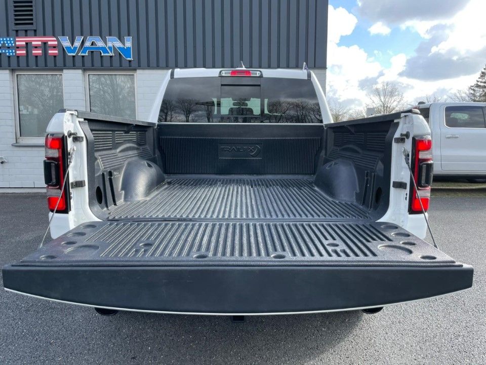 Fahrzeugabbildung Dodge RAM GEN5 Rebel CrewCab HEMI 4x4 74 TKM Mwst.