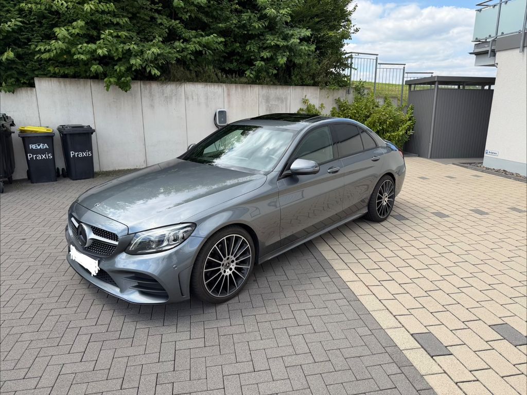 Image of Mercedes-Benz C 220