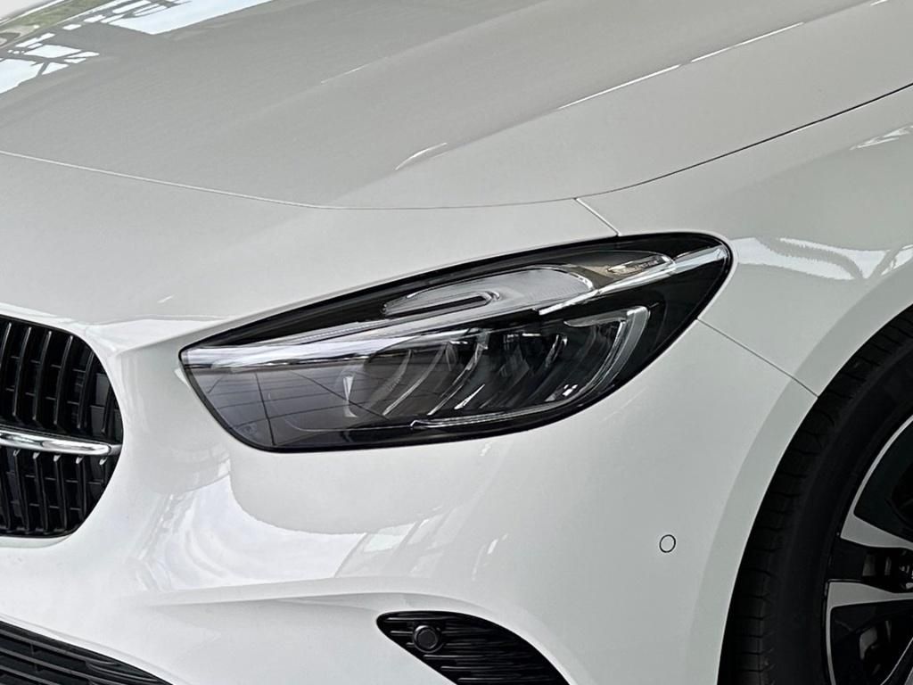 Fahrzeugabbildung Mercedes-Benz B 200 LED+Distronic+360Kamera+Memory