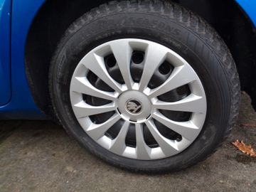 Bild 22 Skoda Fabia Combi Amb 1.0 95PS PDC SHZ NAVI BT GJR TEM