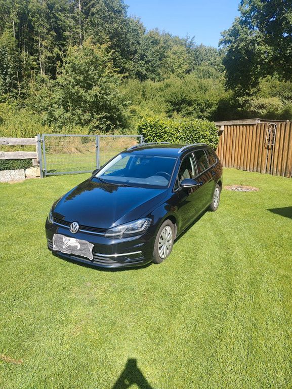 Image of Volkswagen Golf