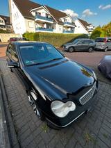 Mercedes-Benz Mercedes C320 - Mercedes-Benz C 320 in Duisburg