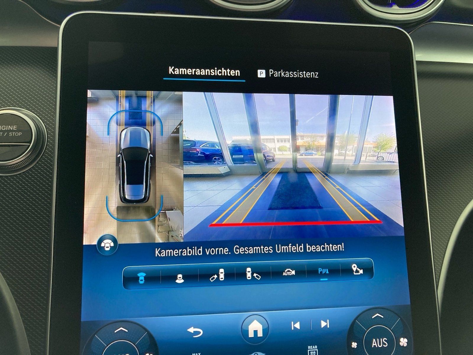 Fahrzeugabbildung Mercedes-Benz C 300 e T AMG*Pano*AHK*HUD*Distronic*Sound*360°*