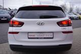 Hyundai i30 Kombi 1.4 T-GDI Style Navi PDC Kamera DAB - Hyundai i30 Style mit Benzin-Antrieb