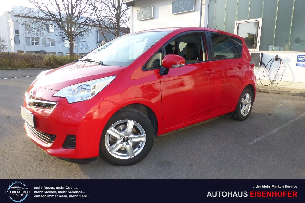Toyota Verso-S Life 73 kW (99 PS), Automatik, Fronta...