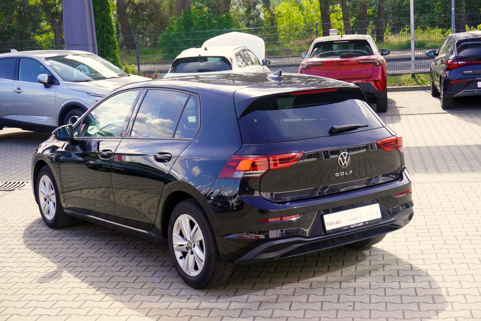 Volkswagen Golf VIII 1.5 TSI Life VC LED Navi App-Connect, миниатюра 9