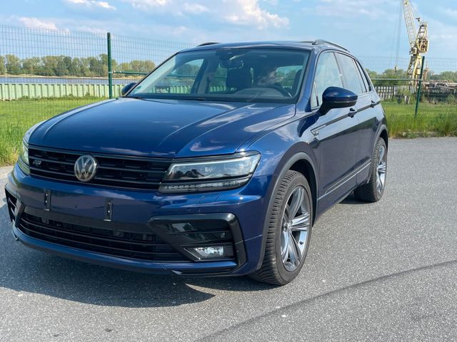 Volkswagen Tiguan Highline 2.0 TDI DSG *R-LINE*PANO*VC*ACC*