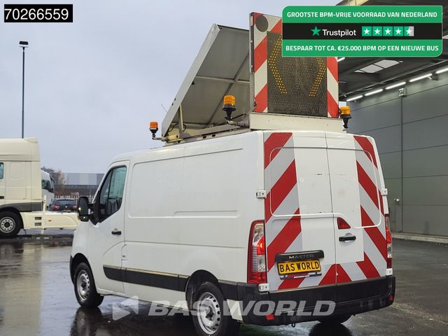 Renault Master 110PK Begeleidingswagen Toilet Bed Standa