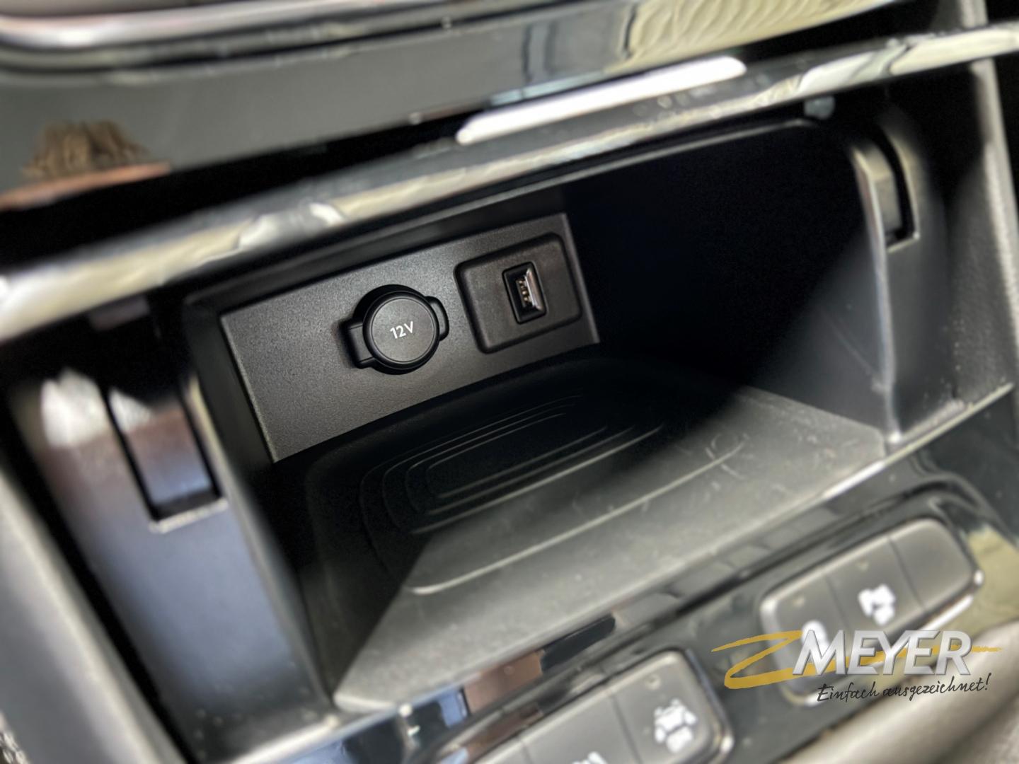 Opel Grandland X Ultimate 1.2 MT6 AHK PDC SHZ LHZ AGR