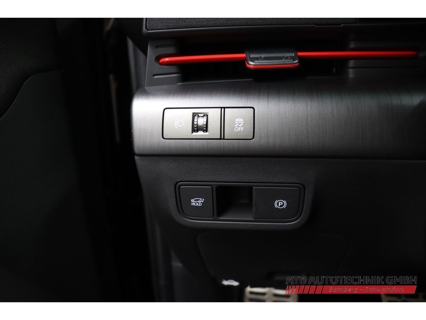 Fahrzeugabbildung Hyundai KONA Elektro MY25 N-Line 65,4kWh 218PS 2WD el. H